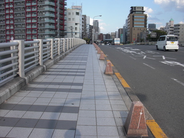 kobea0008_3.jpg